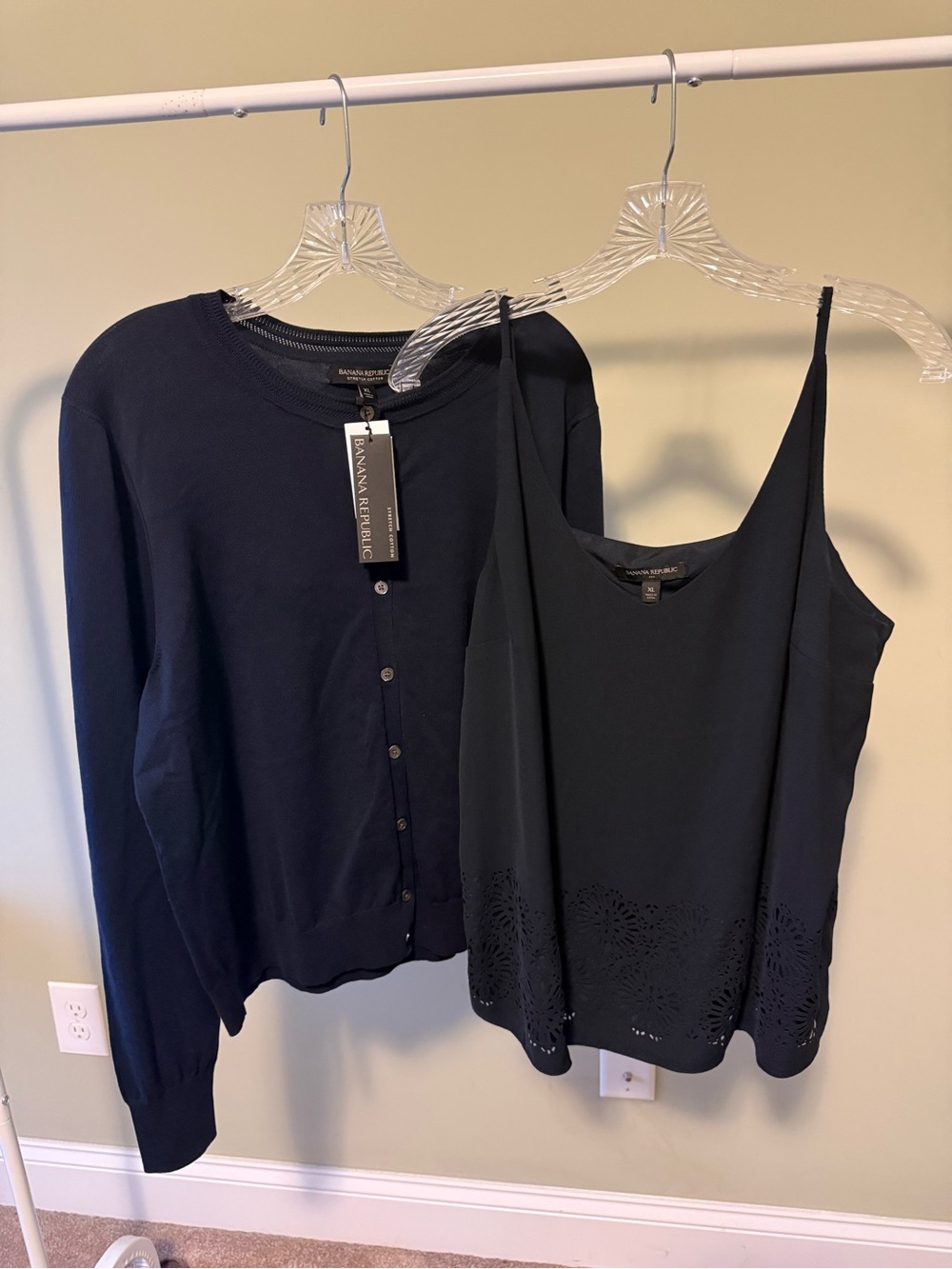 NWT Banana Republic Navy Camisole w Matching Navy Cardigan Sz XL